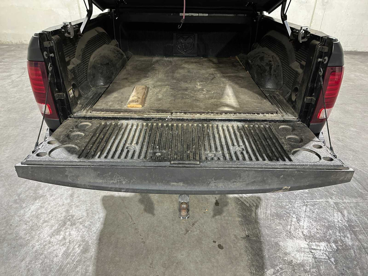 Лёгкий коммерческий автомобиль DODGE RAM 1500 5.7 V8 QUAD CAB 6'4 401HP 2018, V-442-LL COMMERCIAL VEHICLE: фото 35 Лёгкий коммерческий автомобиль DODGE RAM 1500 5.7 V8 QUAD CAB 6'4 401HP 2018, V-442-LL COMMERCIAL VEHICLE: фото 35