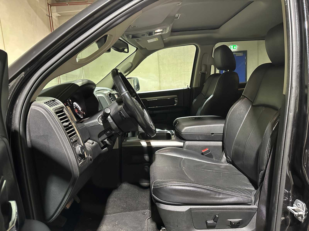 Лёгкий коммерческий автомобиль DODGE RAM 1500 5.7 V8 QUAD CAB 6'4 401HP 2018, V-442-LL COMMERCIAL VEHICLE: фото 31 Лёгкий коммерческий автомобиль DODGE RAM 1500 5.7 V8 QUAD CAB 6'4 401HP 2018, V-442-LL COMMERCIAL VEHICLE: фото 31