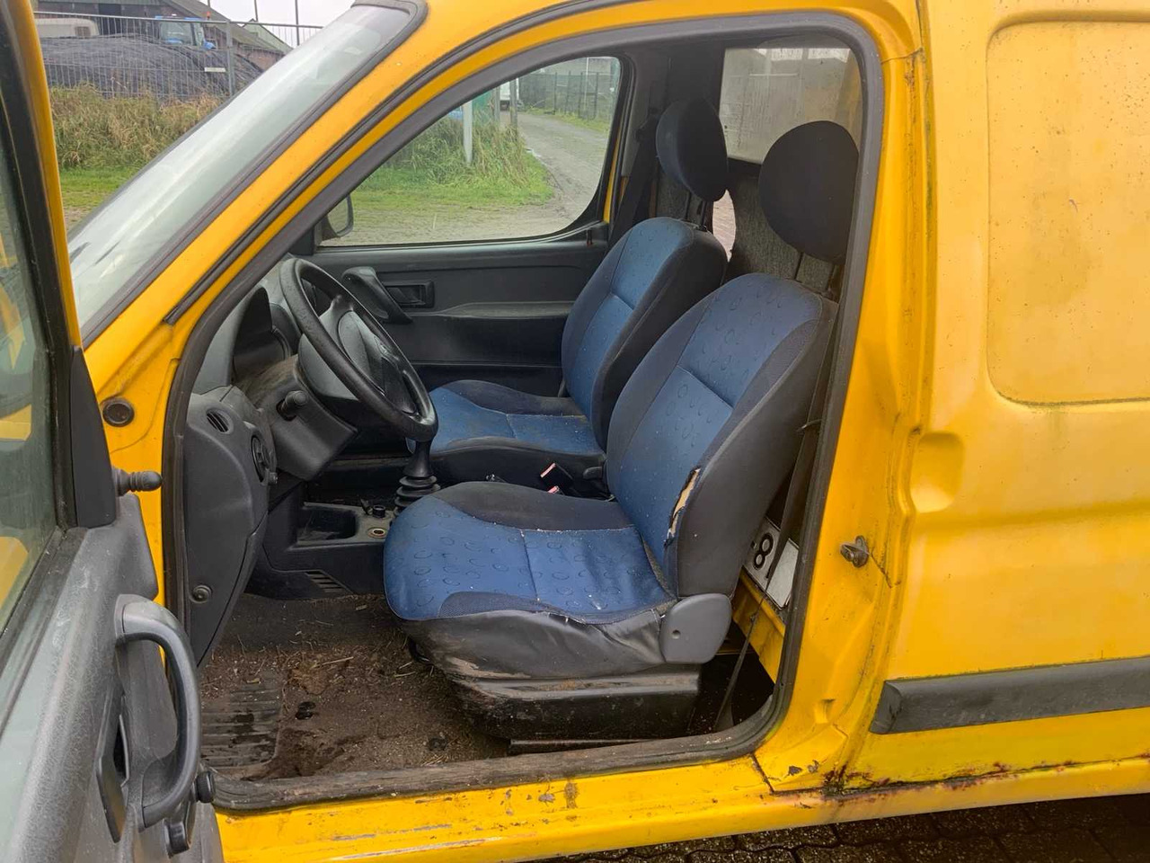 Лёгкий коммерческий автомобиль PEUGEOT PARTNER 190C 2.0 HDI COMMERCIAL VEHICLE: фото 20