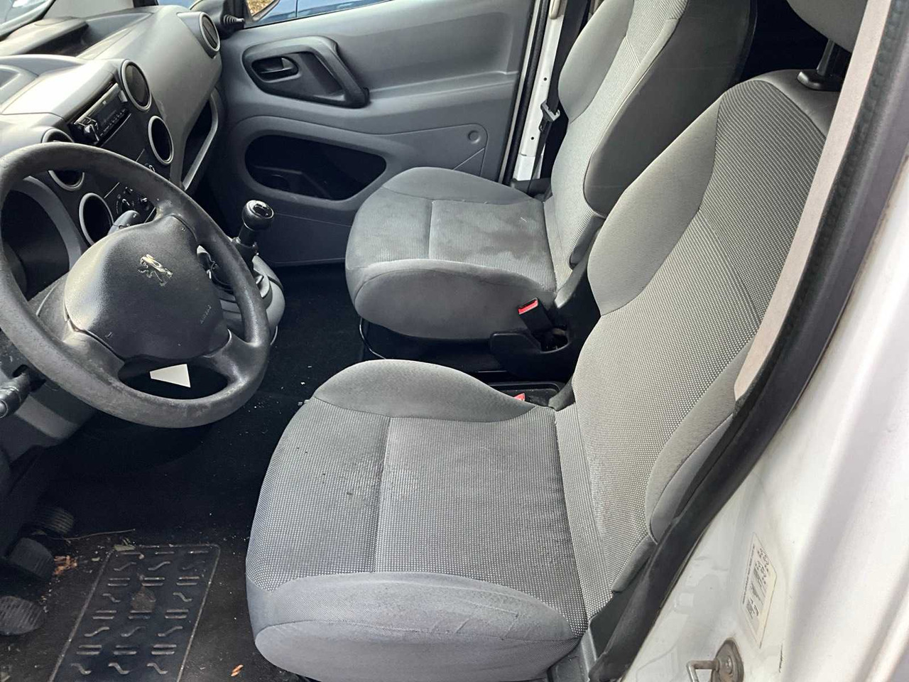 PEUGEOT PARTNER COMMERCIAL VEHICLE - Лёгкий коммерческий автомобиль: фото 5 PEUGEOT PARTNER COMMERCIAL VEHICLE - Лёгкий коммерческий автомобиль: фото 5