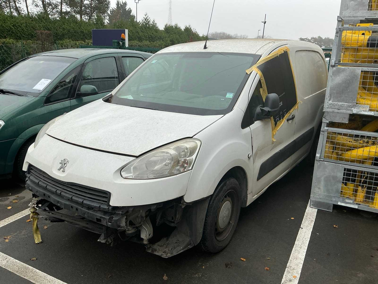 PEUGEOT PARTNER COMMERCIAL VEHICLE - Лёгкий коммерческий автомобиль: фото 4 PEUGEOT PARTNER COMMERCIAL VEHICLE - Лёгкий коммерческий автомобиль: фото 4