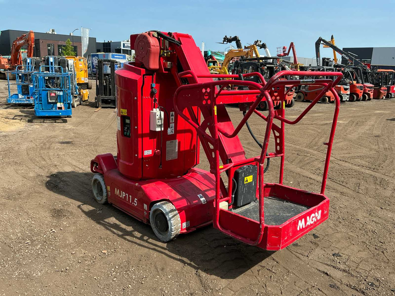 Magni MJP11.5 - Подъёмник: фото 5 Magni MJP11.5 - Подъёмник: фото 5