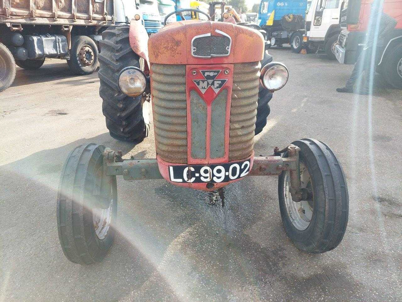 Massey Ferguson 65 - Трактор: фото 2 Massey Ferguson 65 - Трактор: фото 2