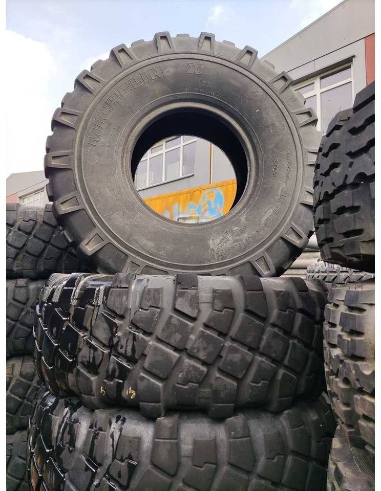 Michelin XML 325/85R16 - Шины и диски для Тракторов: фото 1 Michelin XML 325/85R16 - Шины и диски для Тракторов: фото 1