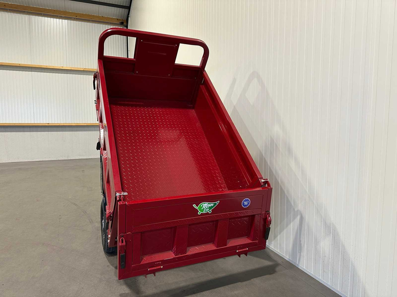 Move Eco Cargo 700 - Трактор: фото 4 Move Eco Cargo 700 - Трактор: фото 4