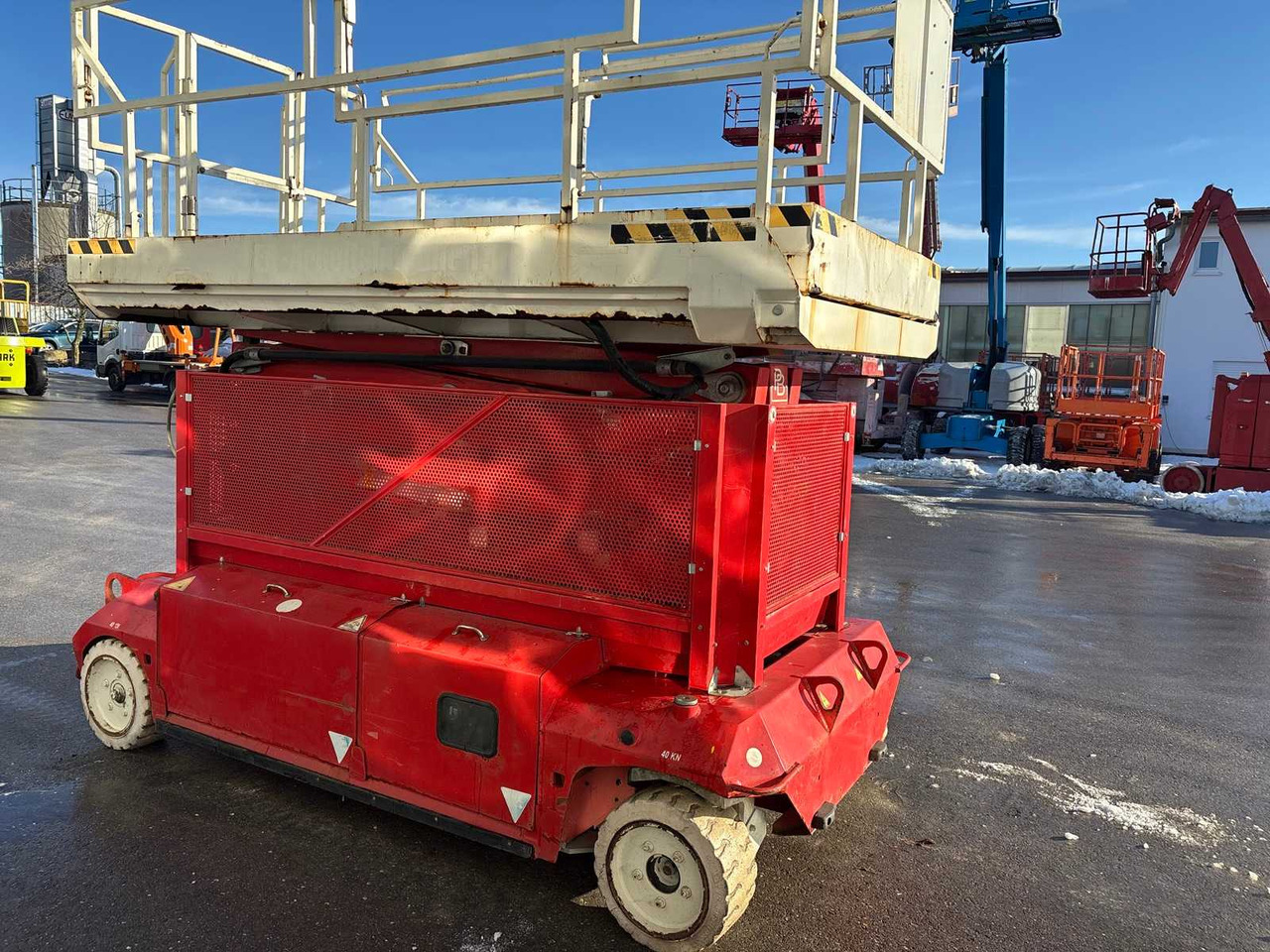 PB LIFT - S151-16E - 2011 - AERIAL WORK PLATFORM - Подъёмник: фото 4 PB LIFT - S151-16E - 2011 - AERIAL WORK PLATFORM - Подъёмник: фото 4