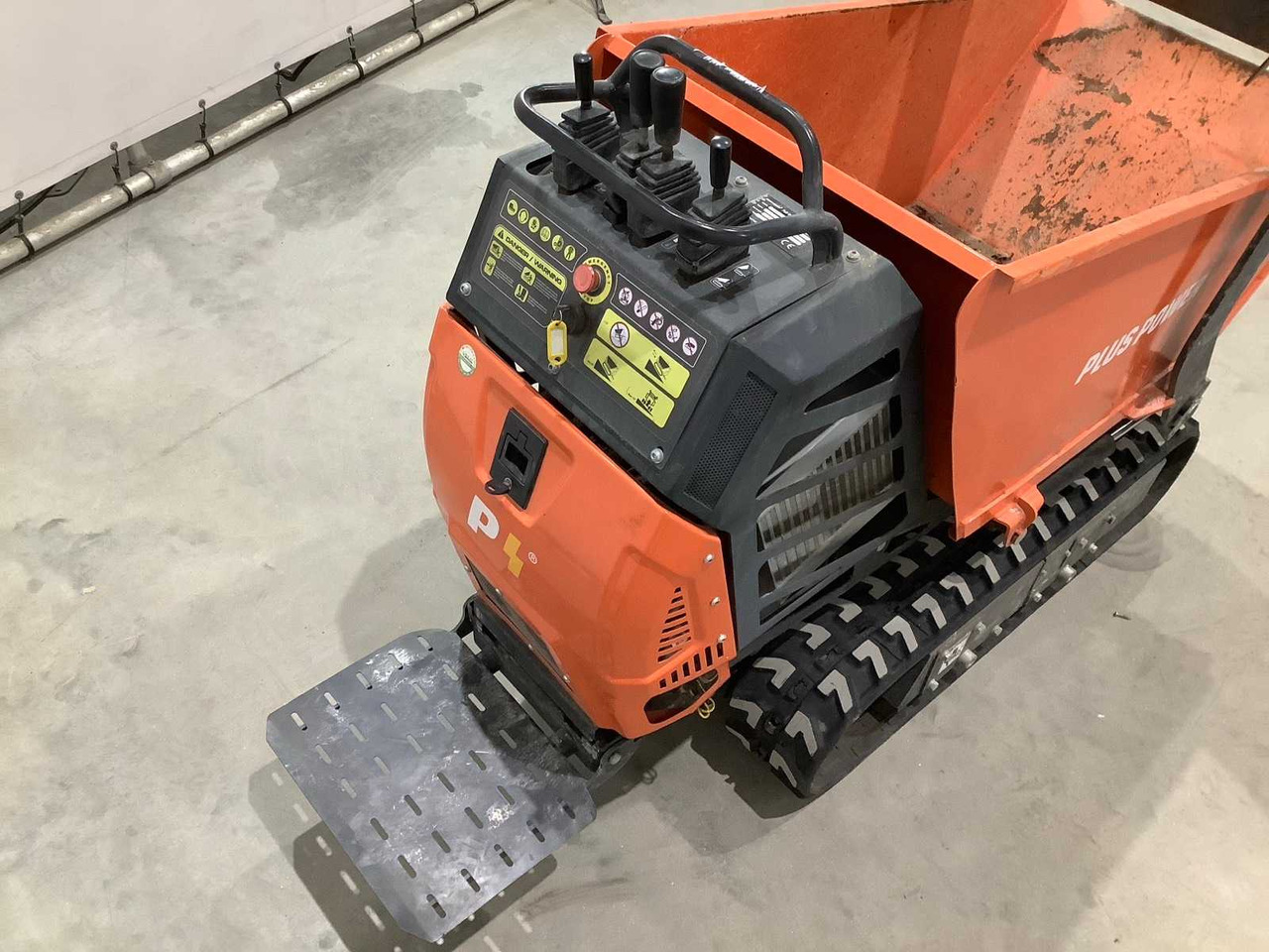 PLUS POWER - T50FL - TRACKED DUMPER - Мини-самосвал: фото 4 PLUS POWER - T50FL - TRACKED DUMPER - Мини-самосвал: фото 4