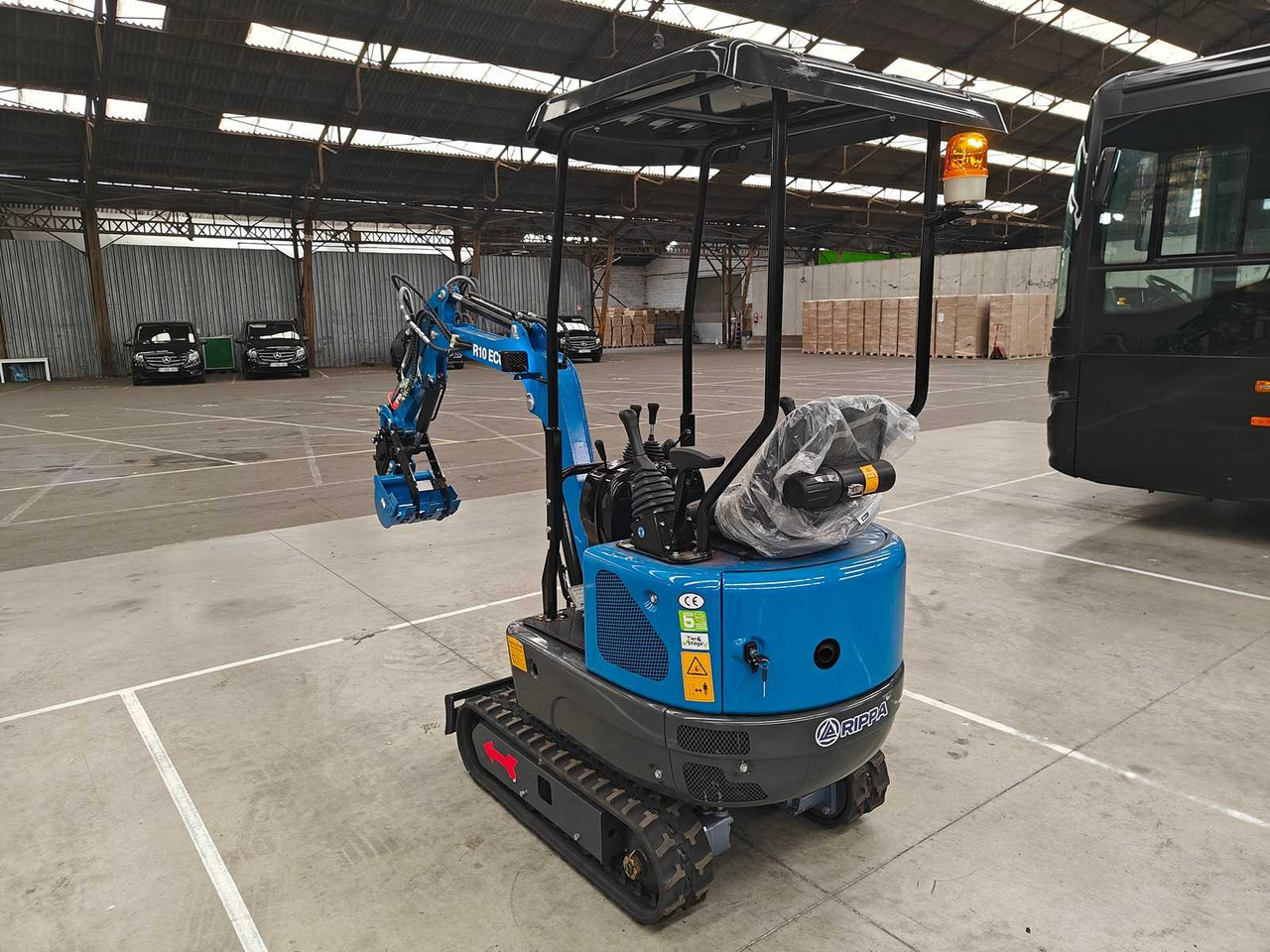 RIPPA - 2025 - R10 - MINI EXCAVATOR - Мини-экскаватор: фото 4 RIPPA - 2025 - R10 - MINI EXCAVATOR - Мини-экскаватор: фото 4