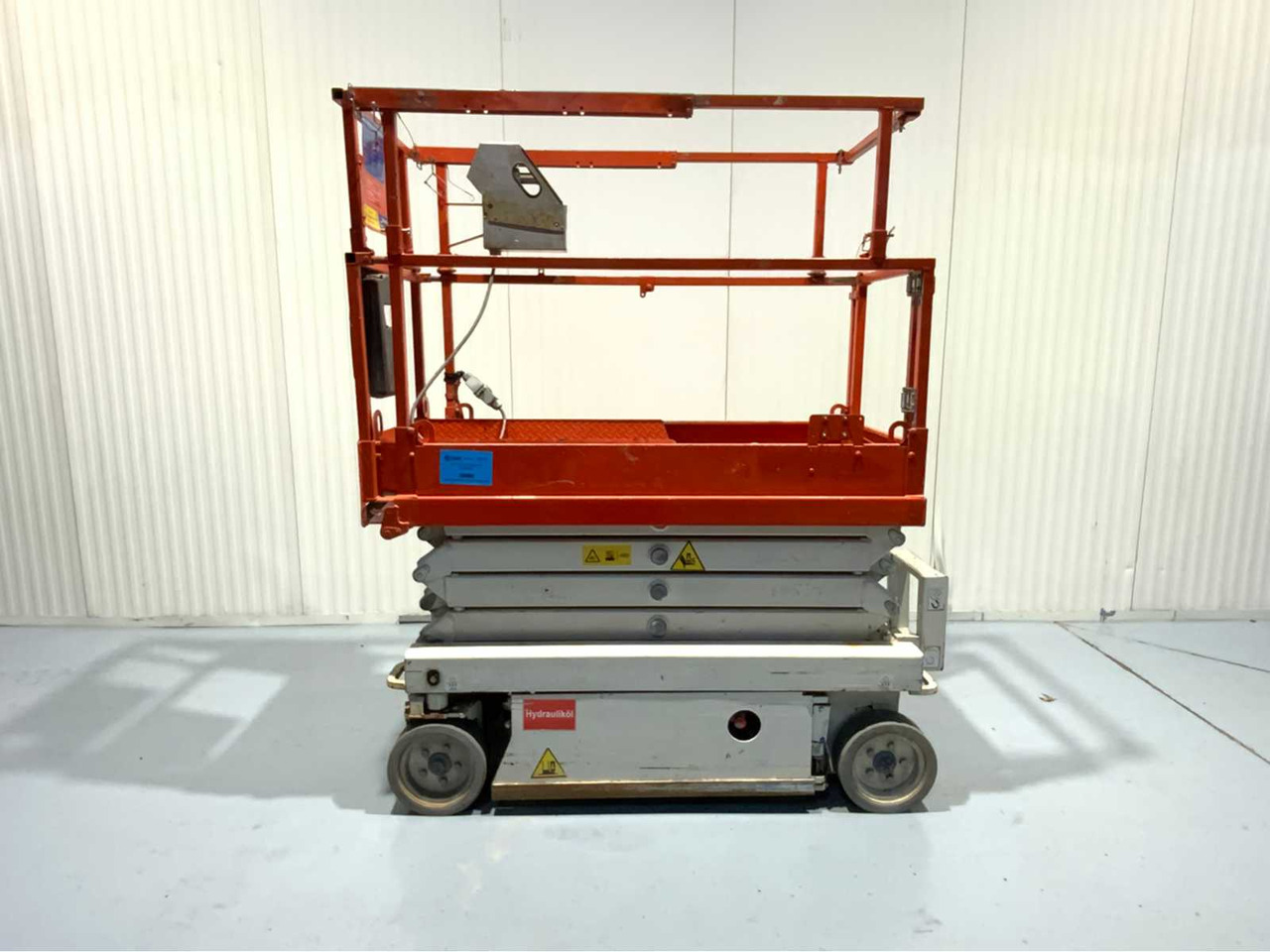 SKYJACK - SJIII3219 BJ. 2015 - AERIAL PLATFORM - WORKING HEIGHT 7.8M, 266 HOURS - Подъёмник: фото 2 SKYJACK - SJIII3219 BJ. 2015 - AERIAL PLATFORM - WORKING HEIGHT 7.8M, 266 HOURS - Подъёмник: фото 2