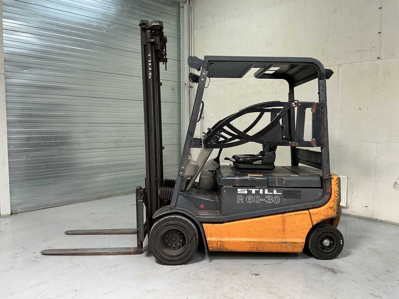 STILL - R60-30 - FORKLIFT TRUCKS - 2003 - Вилочный погрузчик: фото 2 STILL - R60-30 - FORKLIFT TRUCKS - 2003 - Вилочный погрузчик: фото 2