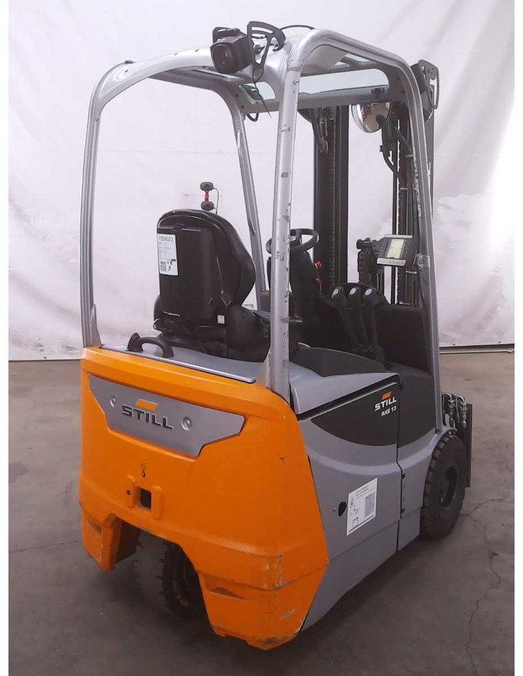 STILL RXE13 FORKLIFT - Вилочный погрузчик: фото 2 STILL RXE13 FORKLIFT - Вилочный погрузчик: фото 2