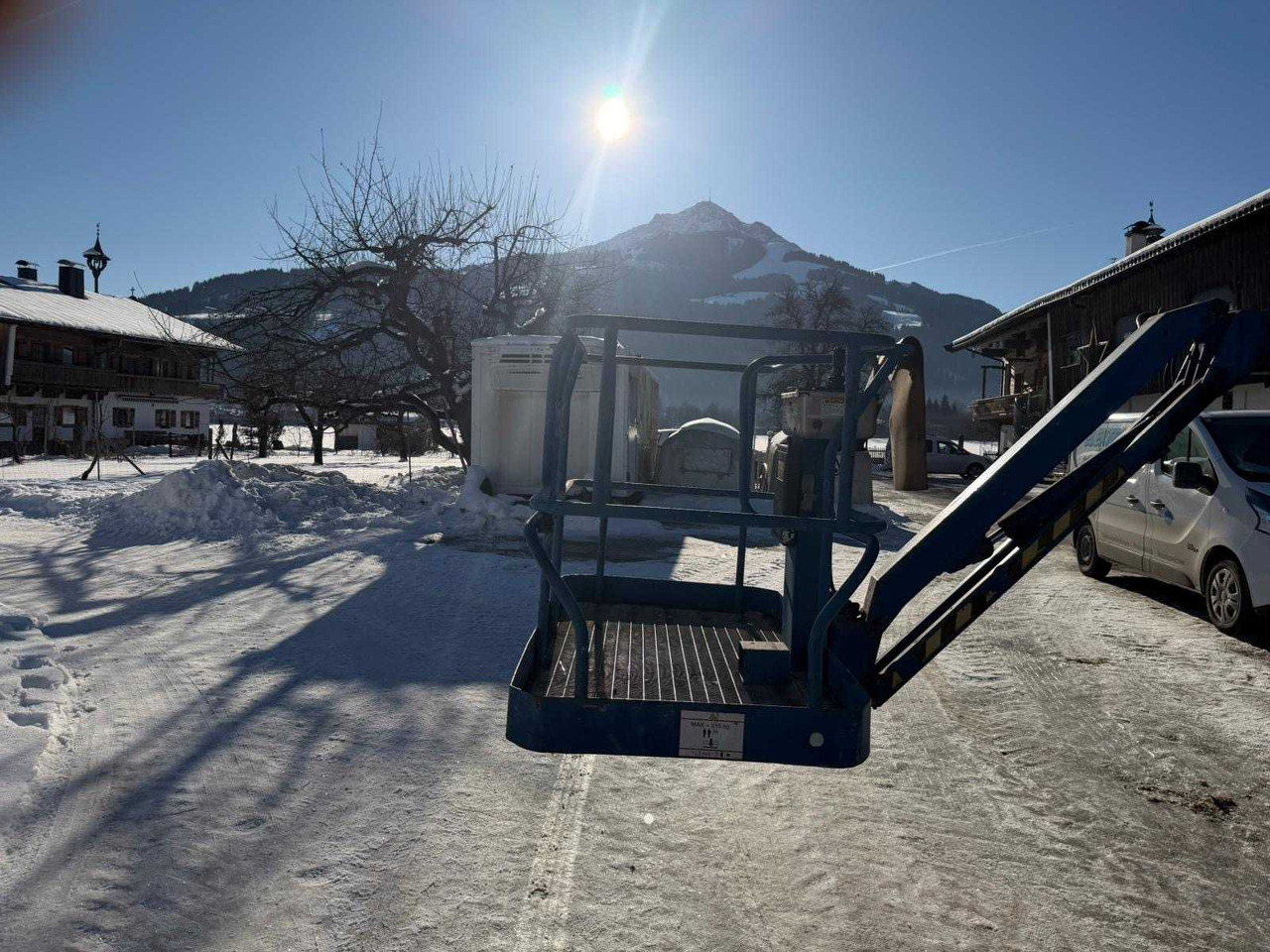 UPRIGHT - AB46 - 1998 - AERIAL WORK PLATFORM - Подъёмник: фото 2 UPRIGHT - AB46 - 1998 - AERIAL WORK PLATFORM - Подъёмник: фото 2