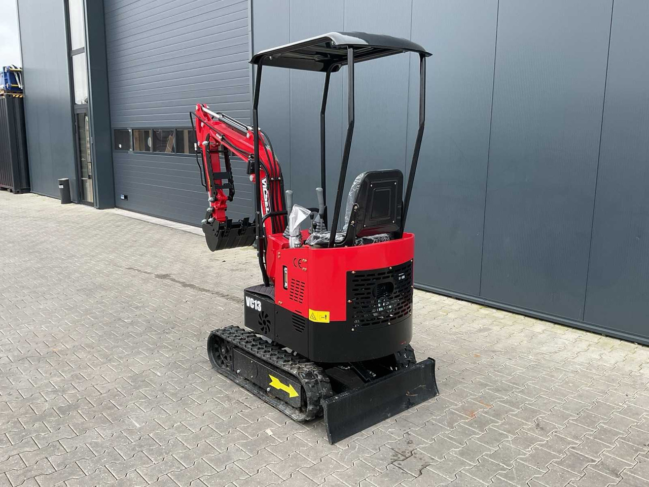 VICSEC - VC13-R - MINI EXCAVATOR - Мини-экскаватор: фото 2 VICSEC - VC13-R - MINI EXCAVATOR - Мини-экскаватор: фото 2