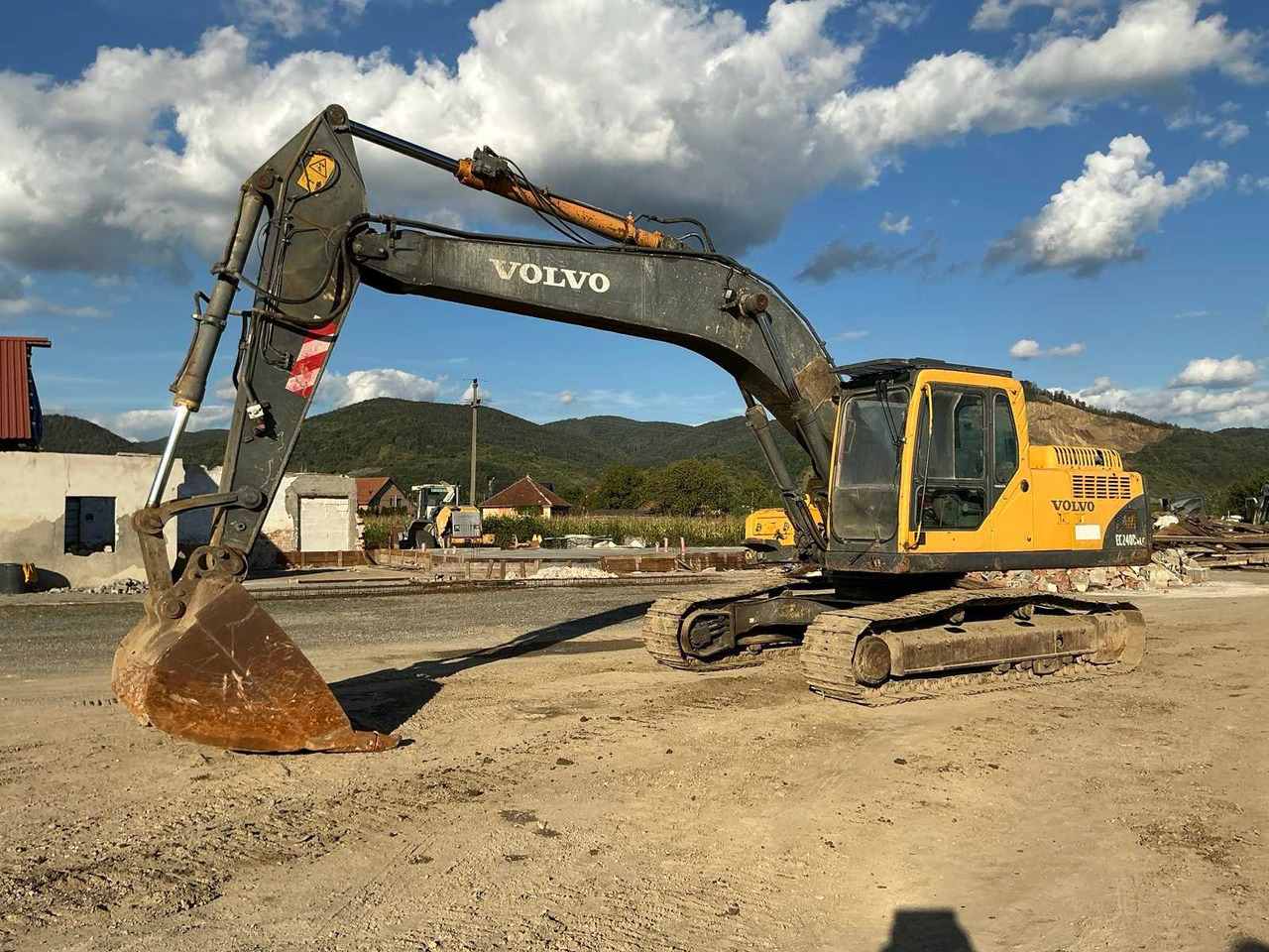 Volvo EC 240 BNLC - Гусеничный экскаватор: фото 3 Volvo EC 240 BNLC - Гусеничный экскаватор: фото 3