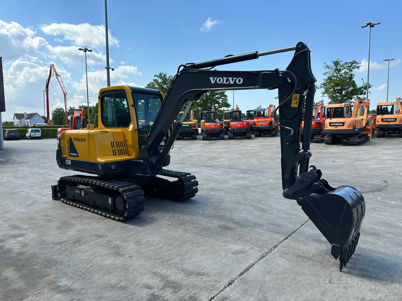 Volvo EC55B - Гусеничный экскаватор: фото 3 Volvo EC55B - Гусеничный экскаватор: фото 3