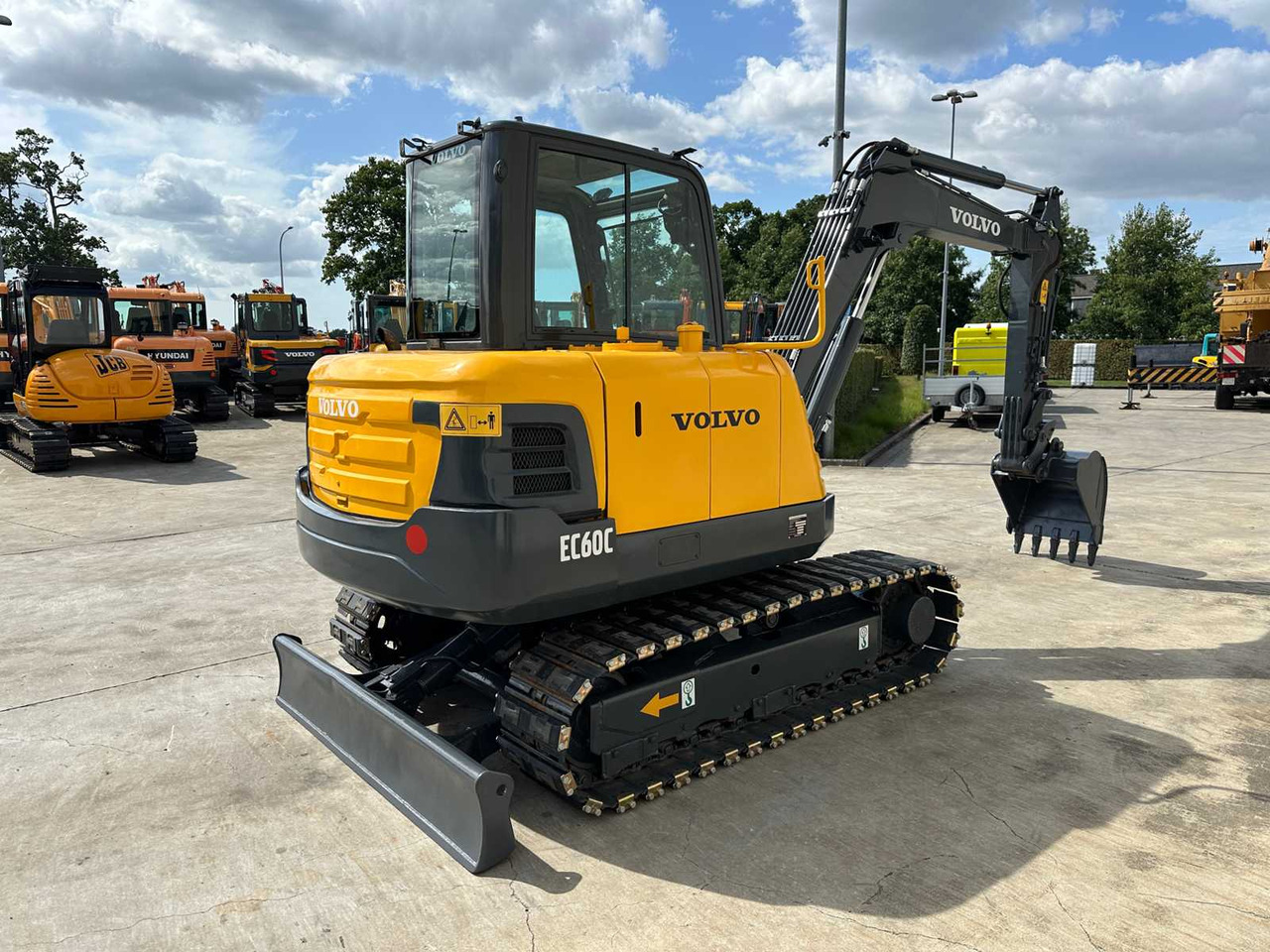 Volvo EC60C - Гусеничный экскаватор: фото 4 Volvo EC60C - Гусеничный экскаватор: фото 4