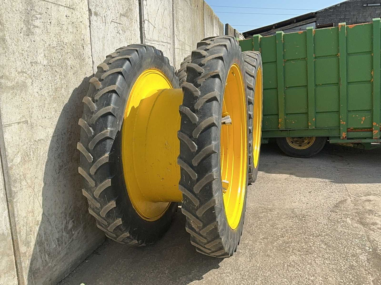 Wheel set - Double wheels 750mm - Шины и диски для Тракторов: фото 2 Wheel set - Double wheels 750mm - Шины и диски для Тракторов: фото 2