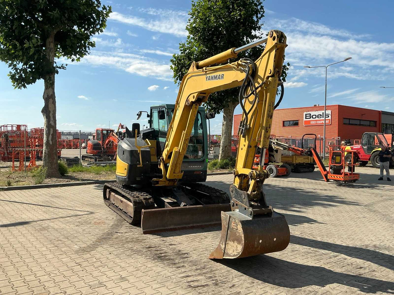 Yanmar ViO80-U - Гусеничный экскаватор: фото 4 Yanmar ViO80-U - Гусеничный экскаватор: фото 4