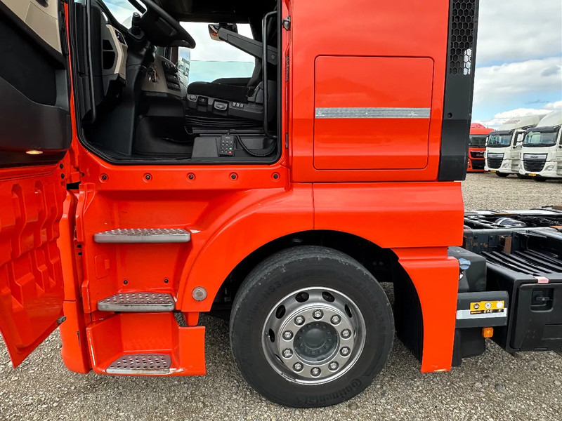 MAN TGX TGX 24.440 - Грузовик-шасси: фото 5 MAN TGX TGX 24.440 - Грузовик-шасси: фото 5