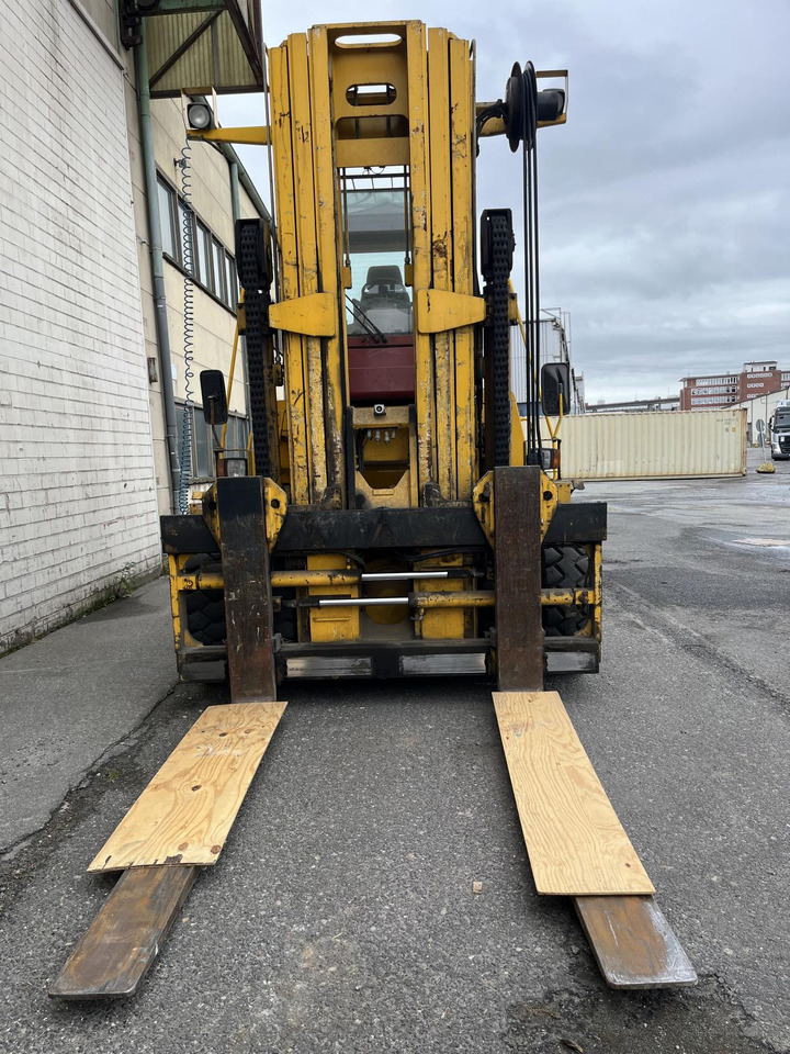 CVS Ferrari F16 - Контейнерный погрузчик: фото 5 CVS Ferrari F16 - Контейнерный погрузчик: фото 5