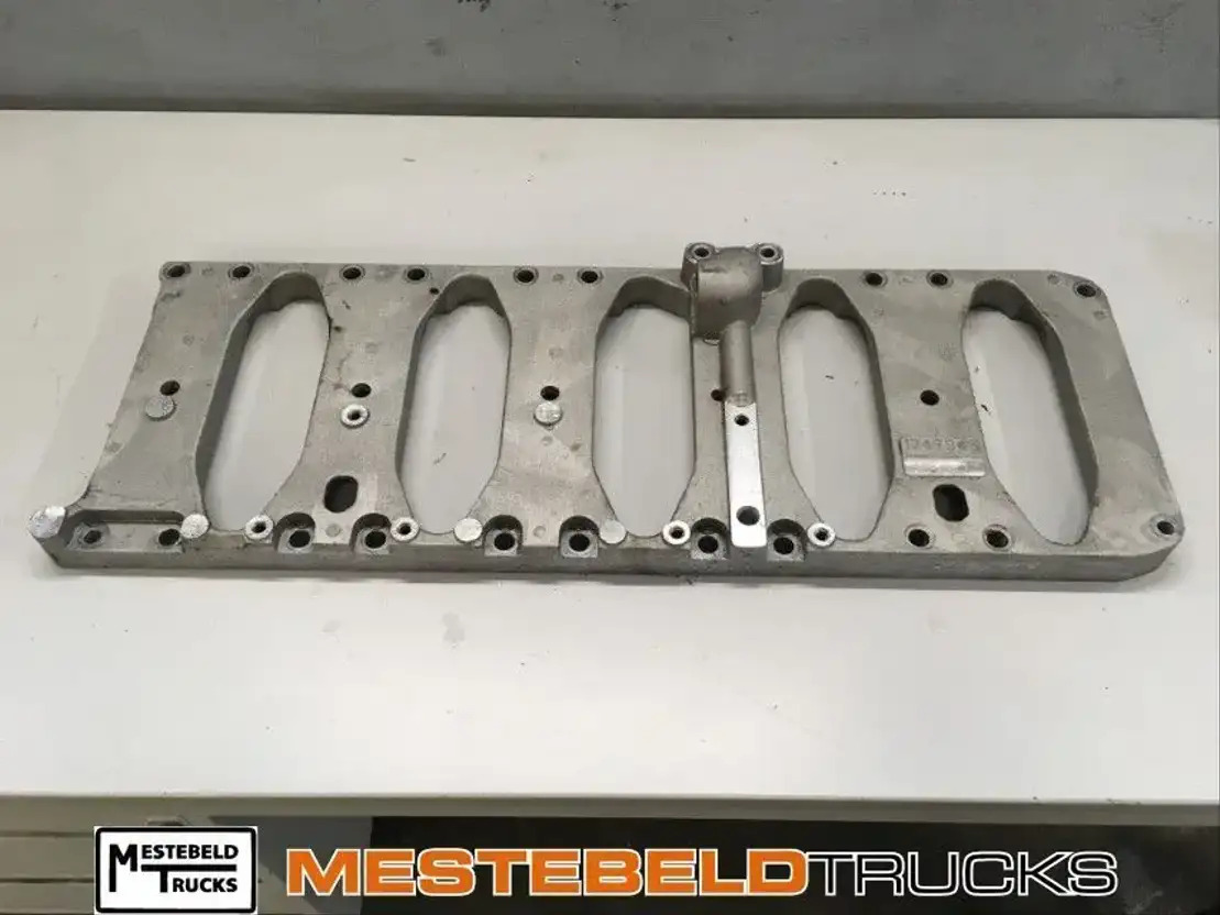 DAF Bevestigingsframe carterpan - Двигатель для Грузовиков: фото 1 DAF Bevestigingsframe carterpan - Двигатель для Грузовиков: фото 1