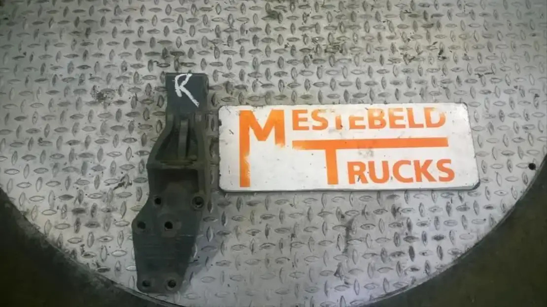 DAF Cabinesteun achter rechts - Рама/ Шасси для Грузовиков: фото 1 DAF Cabinesteun achter rechts - Рама/ Шасси для Грузовиков: фото 1