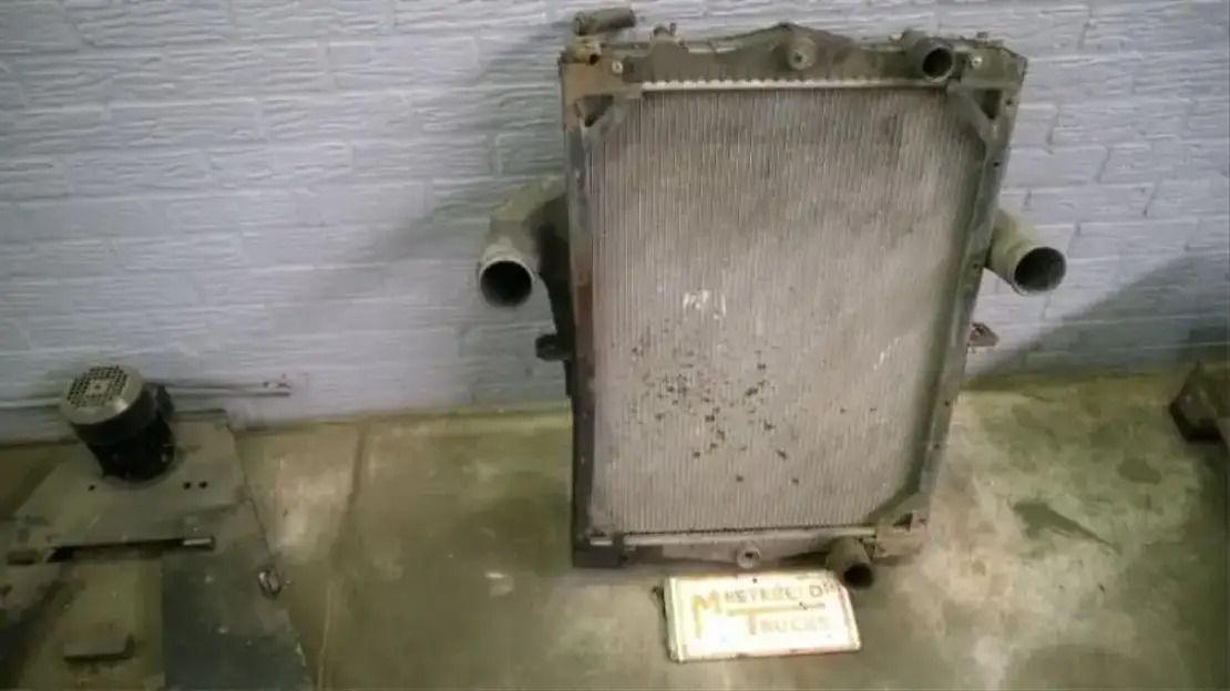 DAF Radiateur + intercooler - Система охлаждения для Грузовиков: фото 1 DAF Radiateur + intercooler - Система охлаждения для Грузовиков: фото 1