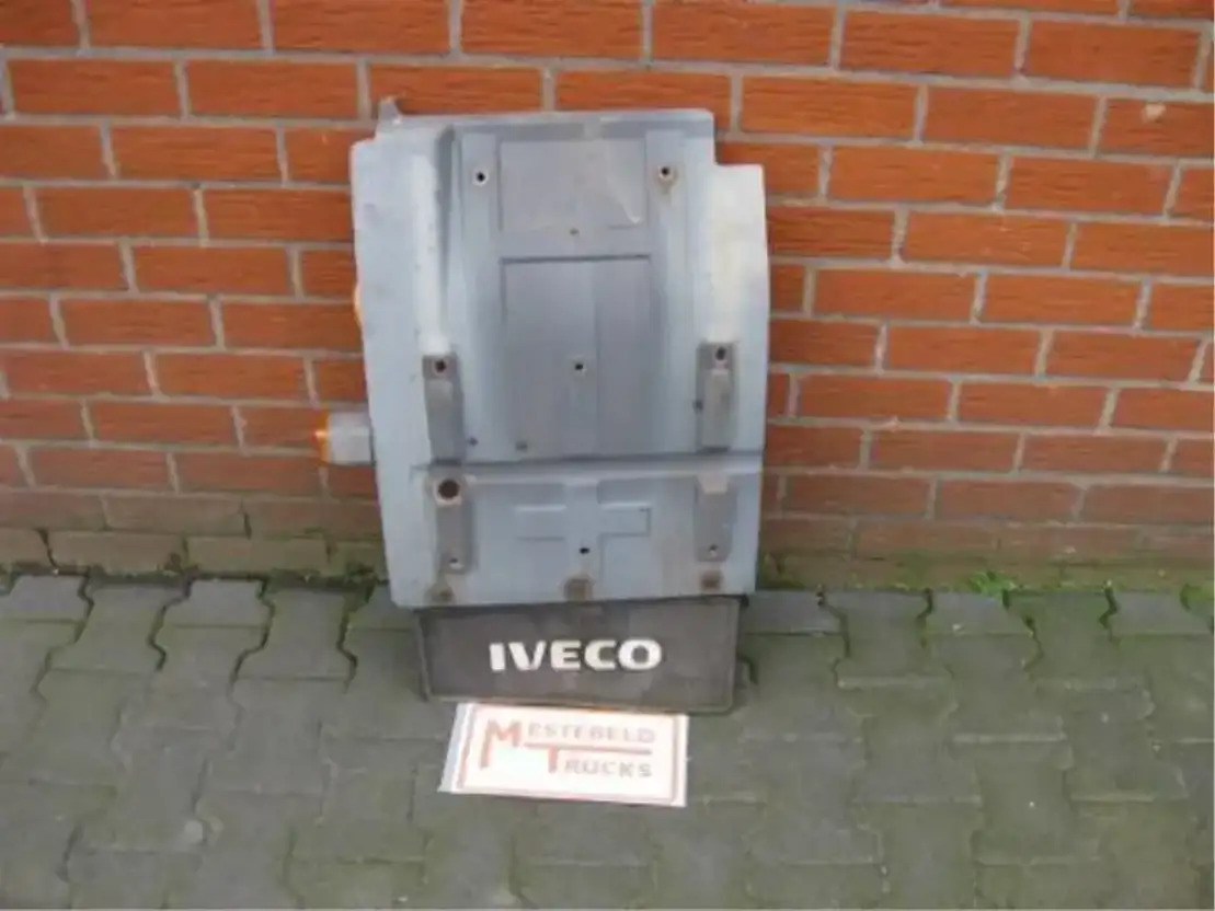 Iveco Spatbord Eurocargo 75 E 12 - Рама/ Шасси для Грузовиков: фото 1 Iveco Spatbord Eurocargo 75 E 12 - Рама/ Шасси для Грузовиков: фото 1