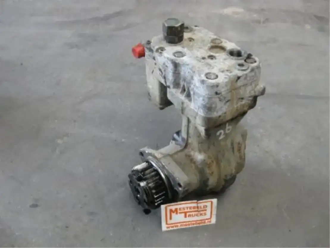 Двигатель и запчасти для Грузовиков MAN Compressor: фото 1