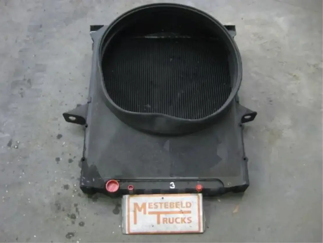 MAN Radiateur M2000 - Система охлаждения для Грузовиков: фото 1 MAN Radiateur M2000 - Система охлаждения для Грузовиков: фото 1