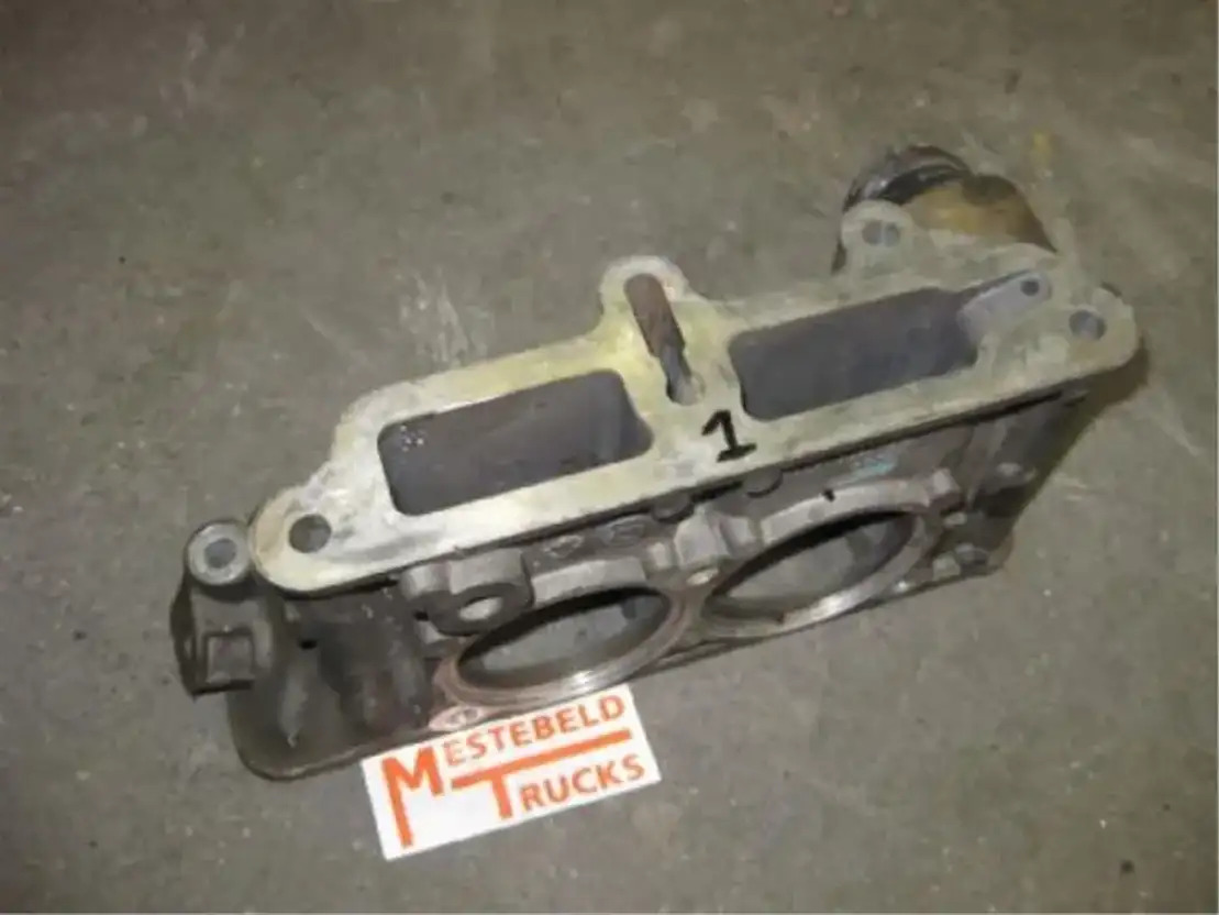 Система охлаждения для Грузовиков MAN Thermostaathuis: фото 1