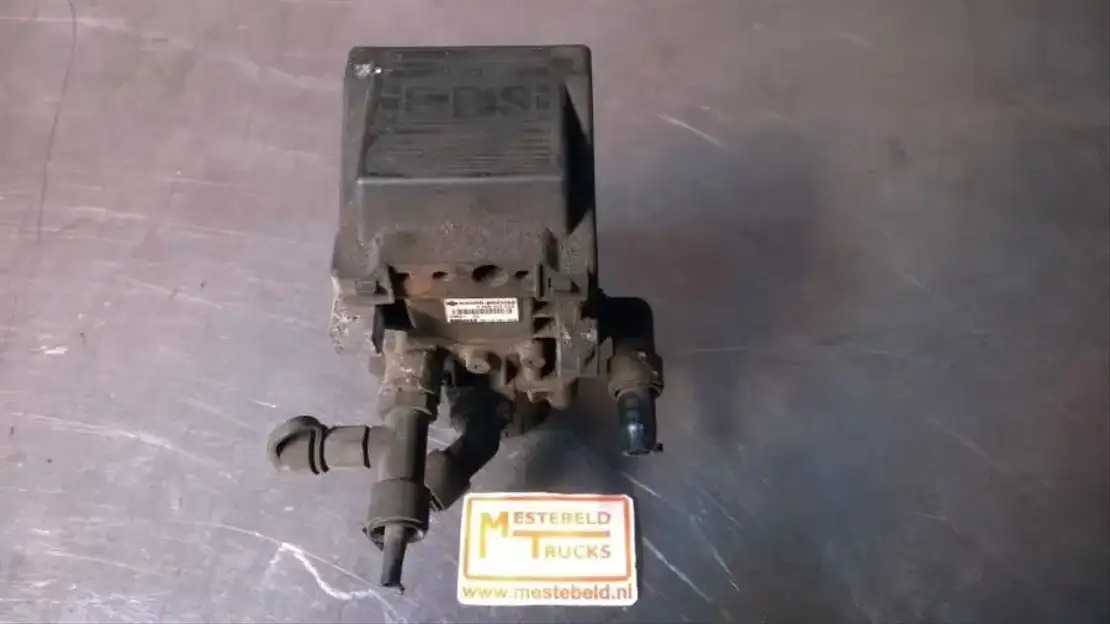 Renault EBS voorasmodulator - Детали тормозной системы для Грузовиков: фото 1 Renault EBS voorasmodulator - Детали тормозной системы для Грузовиков: фото 1