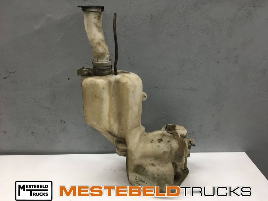 Volvo Ruitensproeierreservoir - Кабина и интерьер для Грузовиков: фото 1 Volvo Ruitensproeierreservoir - Кабина и интерьер для Грузовиков: фото 1