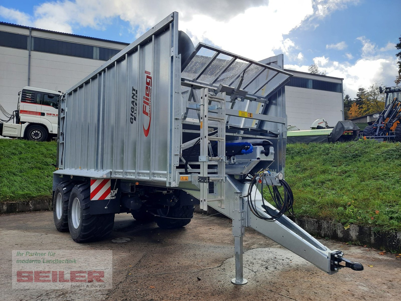 Fliegl ASW 271 C FOX 40m³ Franken-Renner - Самозагружающийся прицеп: фото 5 Fliegl ASW 271 C FOX 40m³ Franken-Renner - Самозагружающийся прицеп: фото 5