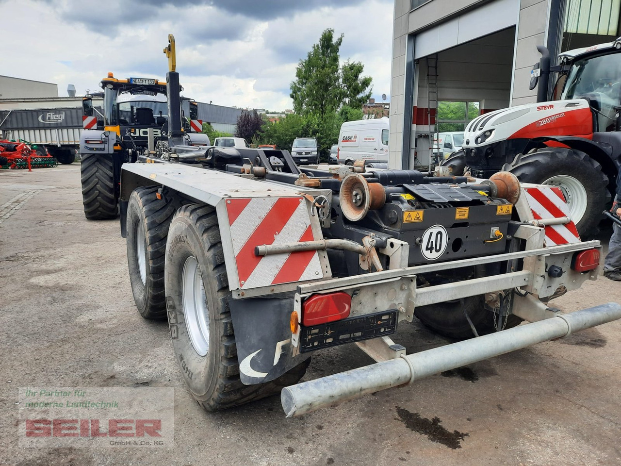 Fliegl HKL 22 Tandem - Прицеп мультилифт/ Бункеровоз: фото 3 Fliegl HKL 22 Tandem - Прицеп мультилифт/ Бункеровоз: фото 3