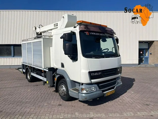 DAF LF 45.160 CUSTERS Hoogwerker / Skyworker 14,5mtr APK/Tuv nov 2025 - Грузовик с подъемником: фото 1 DAF LF 45.160 CUSTERS Hoogwerker / Skyworker 14,5mtr APK/Tuv nov 2025 - Грузовик с подъемником: фото 1