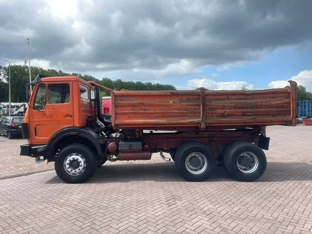 Mercedes-Benz SK 2635 V8 6X4 KIPPER FULL STEEL - Самосвал: фото 4 Mercedes-Benz SK 2635 V8 6X4 KIPPER FULL STEEL - Самосвал: фото 4