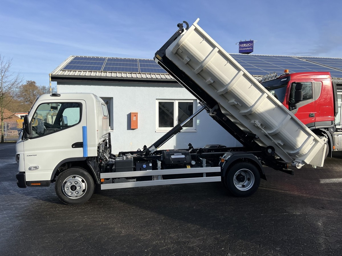 Новый Крюковой мультилифт FUSO Canter FUSO 7C18 City Abrollkipper Miete: фото 13