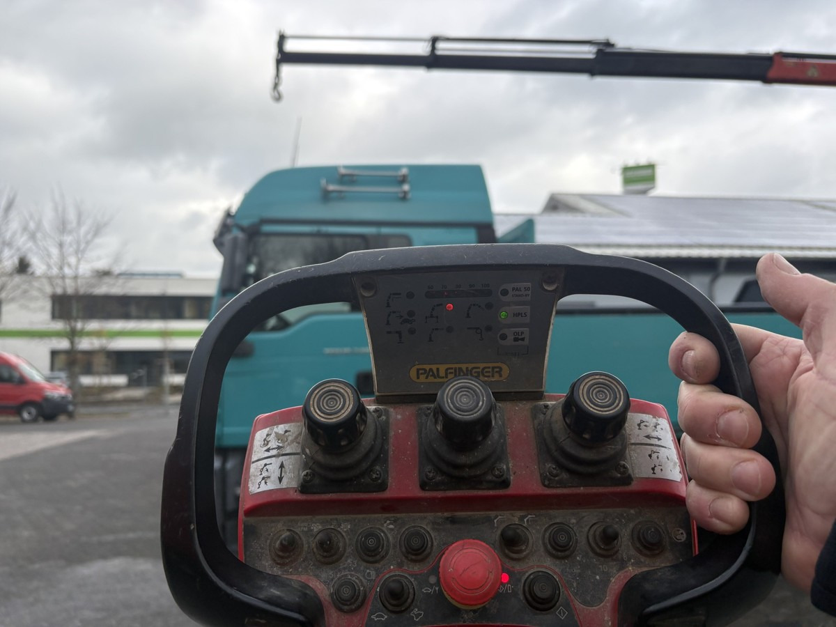 MAN TGM 18.340 PK 12002 EH Funk Ladekran sofort verf - Грузовик бортовой/ Платформа, Автоманипулятор: фото 4 MAN TGM 18.340 PK 12002 EH Funk Ladekran sofort verf - Грузовик бортовой/ Платформа, Автоманипулятор: фото 4