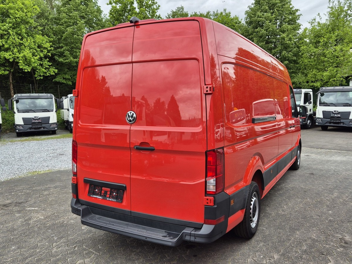 VW Crafter 35 Maxi L4H3 1Hand PDC nur 9tkm! - Цельнометаллический фургон: фото 5 VW Crafter 35 Maxi L4H3 1Hand PDC nur 9tkm! - Цельнометаллический фургон: фото 5