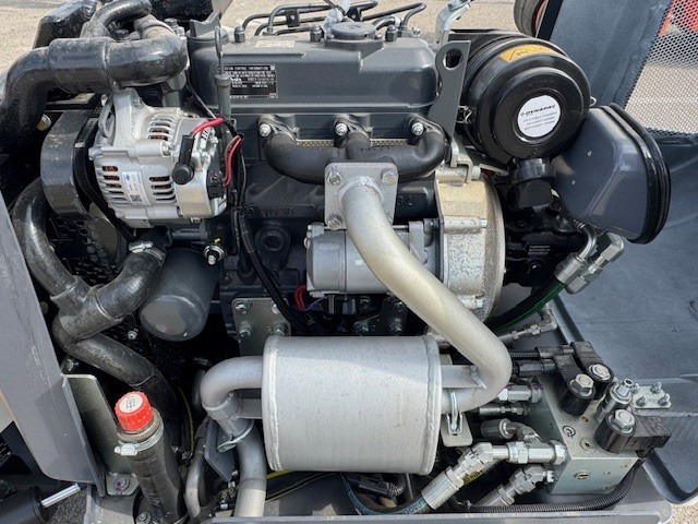 DYNAPAC CC1000 - Каток: фото 5 DYNAPAC CC1000 - Каток: фото 5