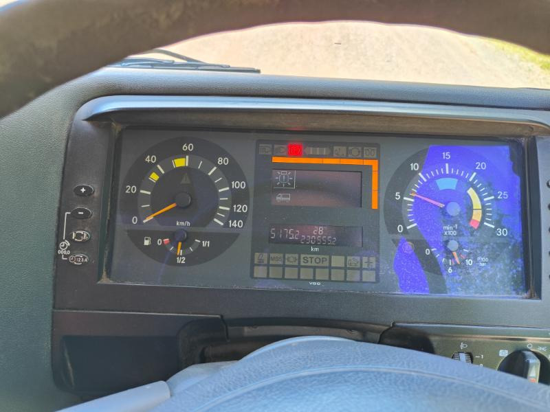 Подметально-уборочная машина Bucher Cityfant 60 MB Atego: фото 8 Подметально-уборочная машина Bucher Cityfant 60 MB Atego: фото 8