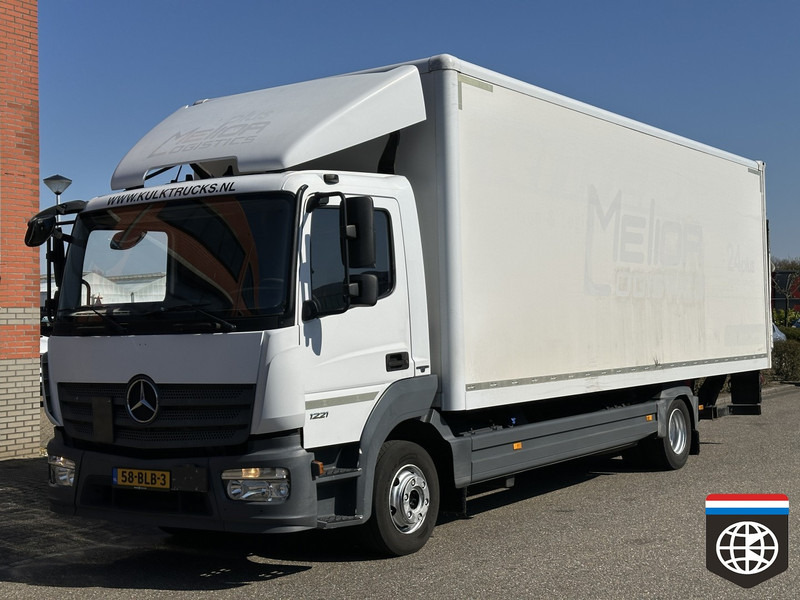 Mercedes-Benz ATEGO 1221 GOOD TYRES / TAIL LIFT - Грузовик с закрытым кузовом: фото 2 Mercedes-Benz ATEGO 1221 GOOD TYRES / TAIL LIFT - Грузовик с закрытым кузовом: фото 2