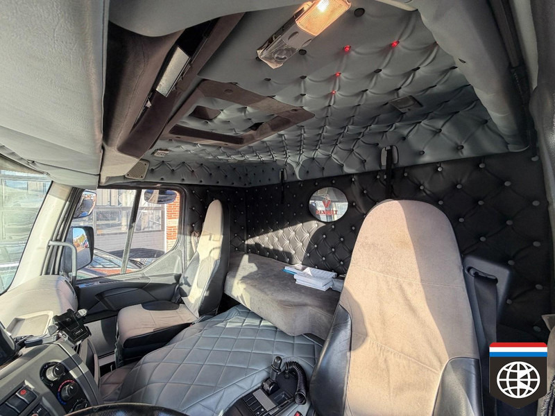 Renault Premium 300 CARRIER deepfreezer -30oC - Taillift - Sleeper Cab лизинг Renault Premium 300 CARRIER deepfreezer -30oC - Taillift - Sleeper Cab: фото 9 Renault Premium 300 CARRIER deepfreezer -30oC - Taillift - Sleeper Cab лизинг Renault Premium 300 CARRIER deepfreezer -30oC - Taillift - Sleeper Cab: фото 9