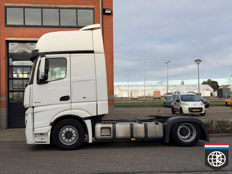 Mercedes-Benz ACTROS 1842 MEGA - HOLLAND TRUCK - 2 X TANK - Тягач: фото 3 Mercedes-Benz ACTROS 1842 MEGA - HOLLAND TRUCK - 2 X TANK - Тягач: фото 3