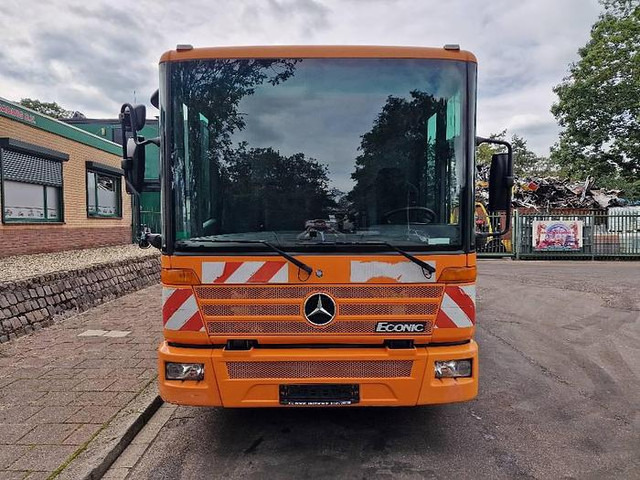 Mercedes-Benz Econic 2628 - Мусоровоз: фото 2 Mercedes-Benz Econic 2628 - Мусоровоз: фото 2