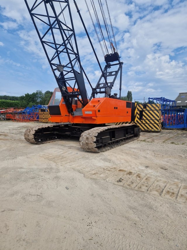 Hitachi KH180-3 - Гусеничный кран: фото 1 Hitachi KH180-3 - Гусеничный кран: фото 1