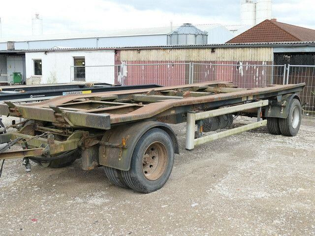 Huffermann HKA 18.70, Außenroller, Zwillingsreifen, BPW - Прицеп-контейнеровоз/ Сменный кузов: фото 2 Huffermann HKA 18.70, Außenroller, Zwillingsreifen, BPW - Прицеп-контейнеровоз/ Сменный кузов: фото 2