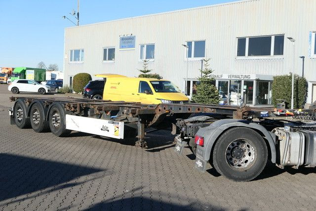 Krone SD, Container-Chassis, Heckausschub, Luft-Lift - Полуприцеп-контейнеровоз/ Сменный кузов: фото 3 Krone SD, Container-Chassis, Heckausschub, Luft-Lift - Полуприцеп-контейнеровоз/ Сменный кузов: фото 3