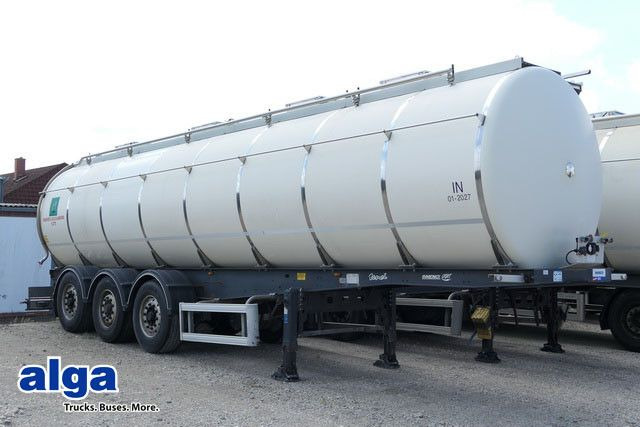 Menci SA 105, isoliert, 32m³, 4 Kammern, Alu-Felgen - Полуприцеп-цистерна: фото 1 Menci SA 105, isoliert, 32m³, 4 Kammern, Alu-Felgen - Полуприцеп-цистерна: фото 1